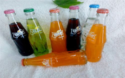 汽水-果味汽水  口味:橘子味,苹果味  【商品配料】:碳酸水(纯净水